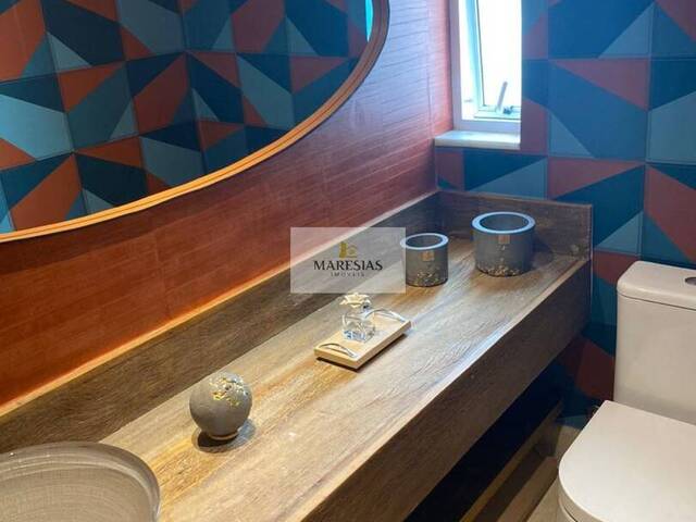 Sobrado para Venda em São Sebastião - 3