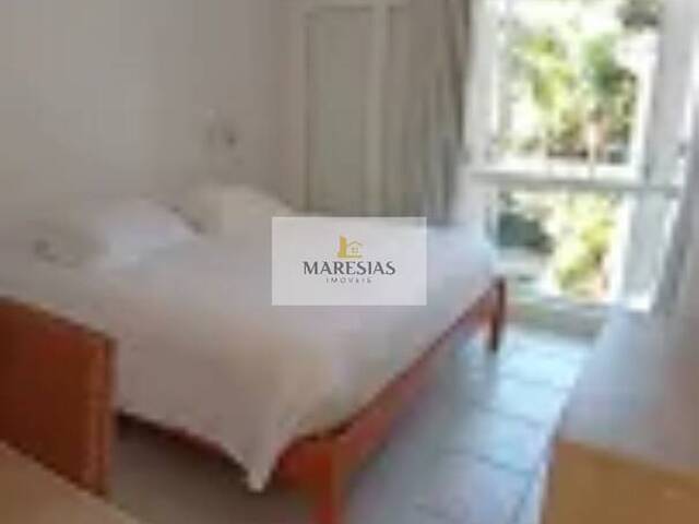 Sobrado para Venda em São Sebastião - 3