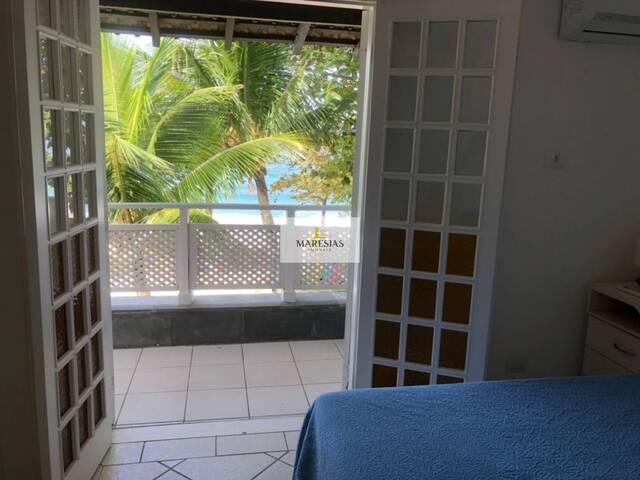 Sobrado para Venda em São Sebastião - 2