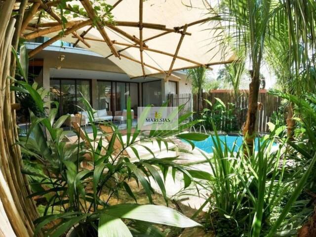 Sobrado para Venda em São Sebastião - 2