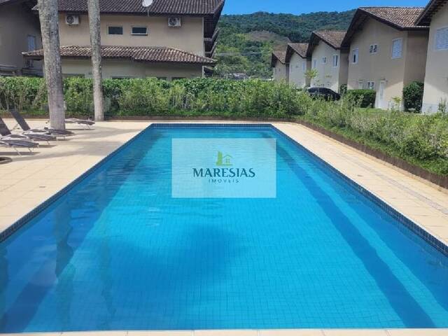 Sobrado para Venda em São Sebastião - 4