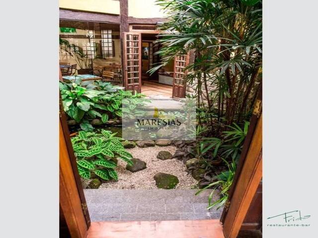 Sobrado para Venda em São Sebastião - 3