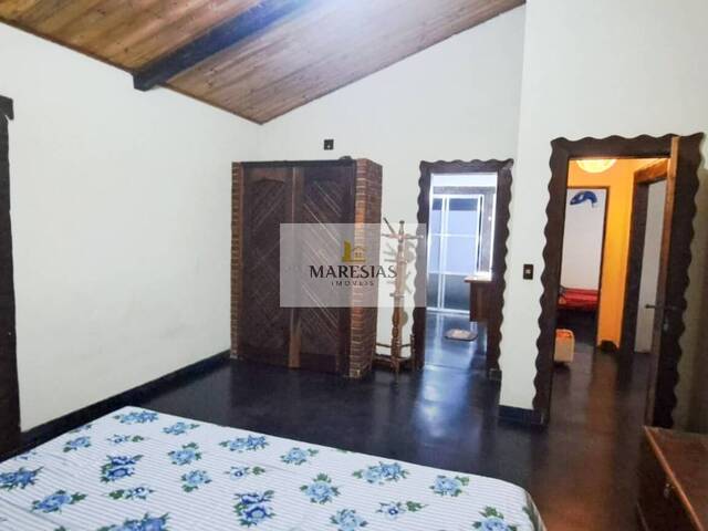 Sobrado para Venda em São Sebastião - 3