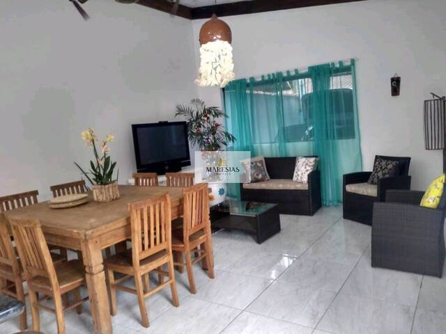 Casa para Venda em São Sebastião - 2