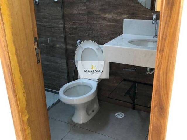 Sobrado para Venda em São Sebastião - 4