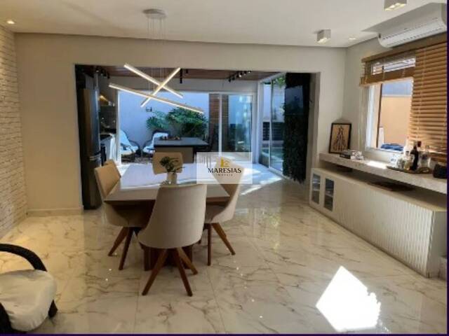 Sobrado para Venda em São Sebastião - 5